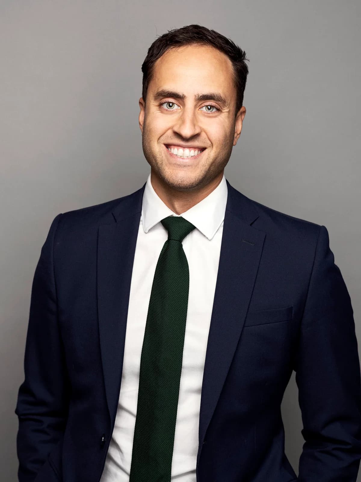 Porträtt av Omar Khalil