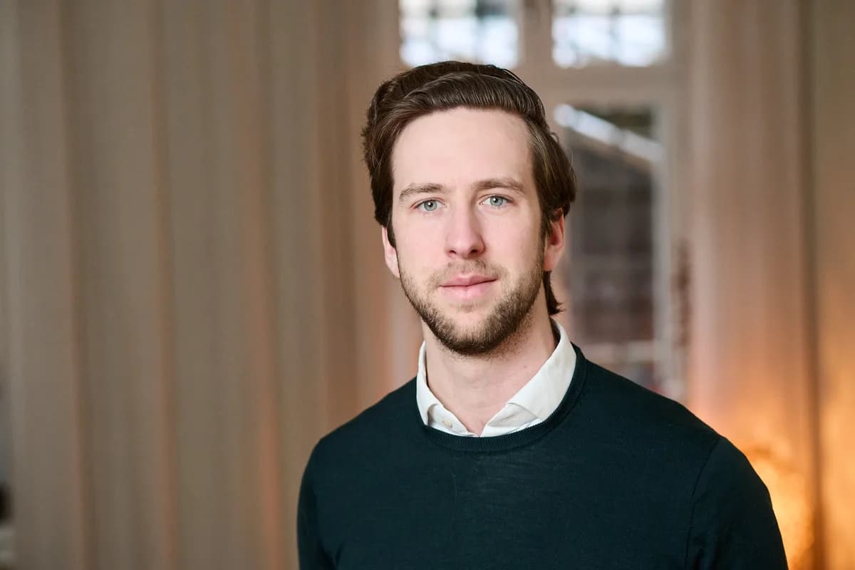 Porträtt av Tomas Kolbjer