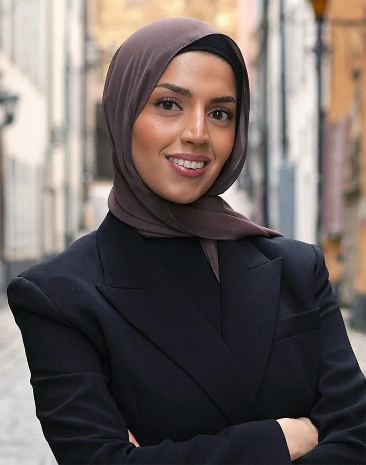 Porträtt av Aja Wadii